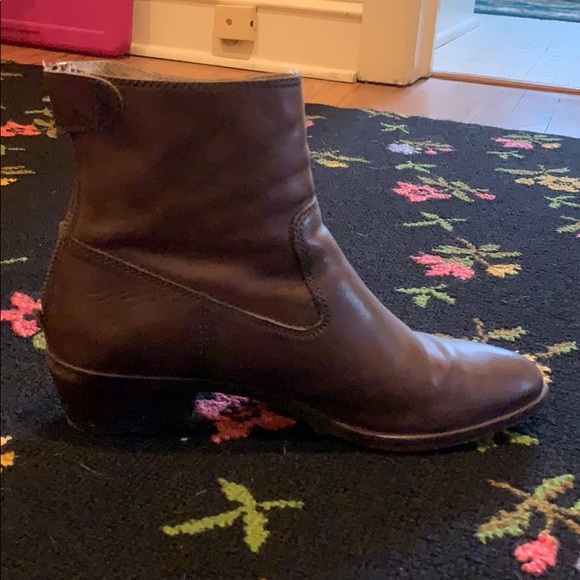 Frye Bootlets - Picture 4 of 4